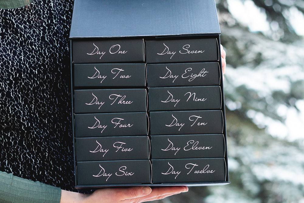 12 Specialty Coffees of Christmas Gift Box